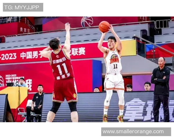 姜伟泽砍下25分琼斯贡献15分6篮板9助攻吉林队客场险胜广州仅差1分 姜伟泽砍下25分琼斯贡献15分6篮板9助攻吉林队客场险胜广州仅差1分